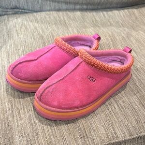 UGG Pink Suede Slippers Giles size 4
